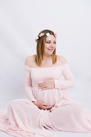 Leanne Martin (Pregnancy Bump) - 08.04.2017-57